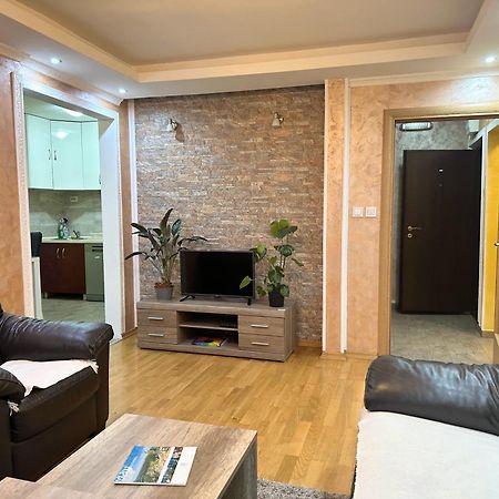 Nikki'S Apartment Podgorica Exterior photo